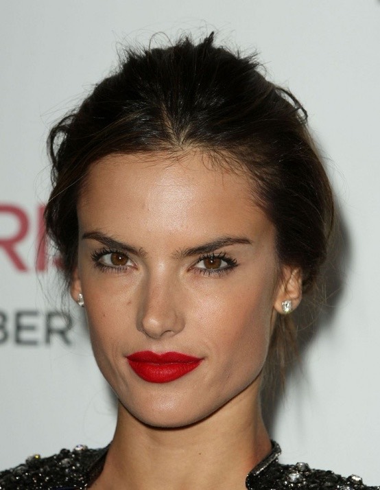 Red Lips Makeup Ideas For Valentines
