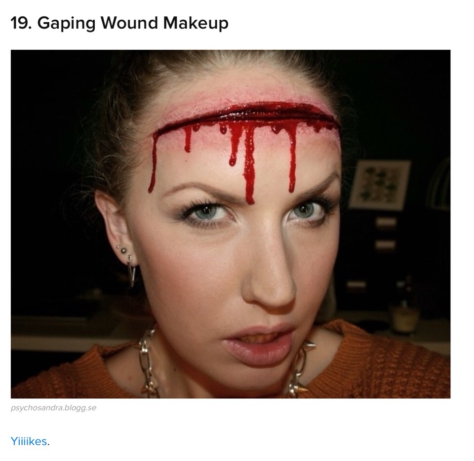 21 Incredibly Creepy Halloween Hair & Makeup Ideas! #HalloweenTip