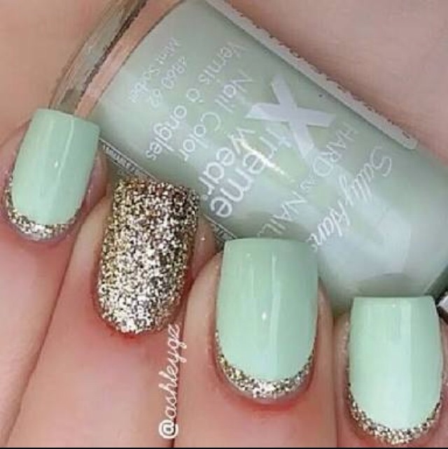 Easy Glitter Gradient