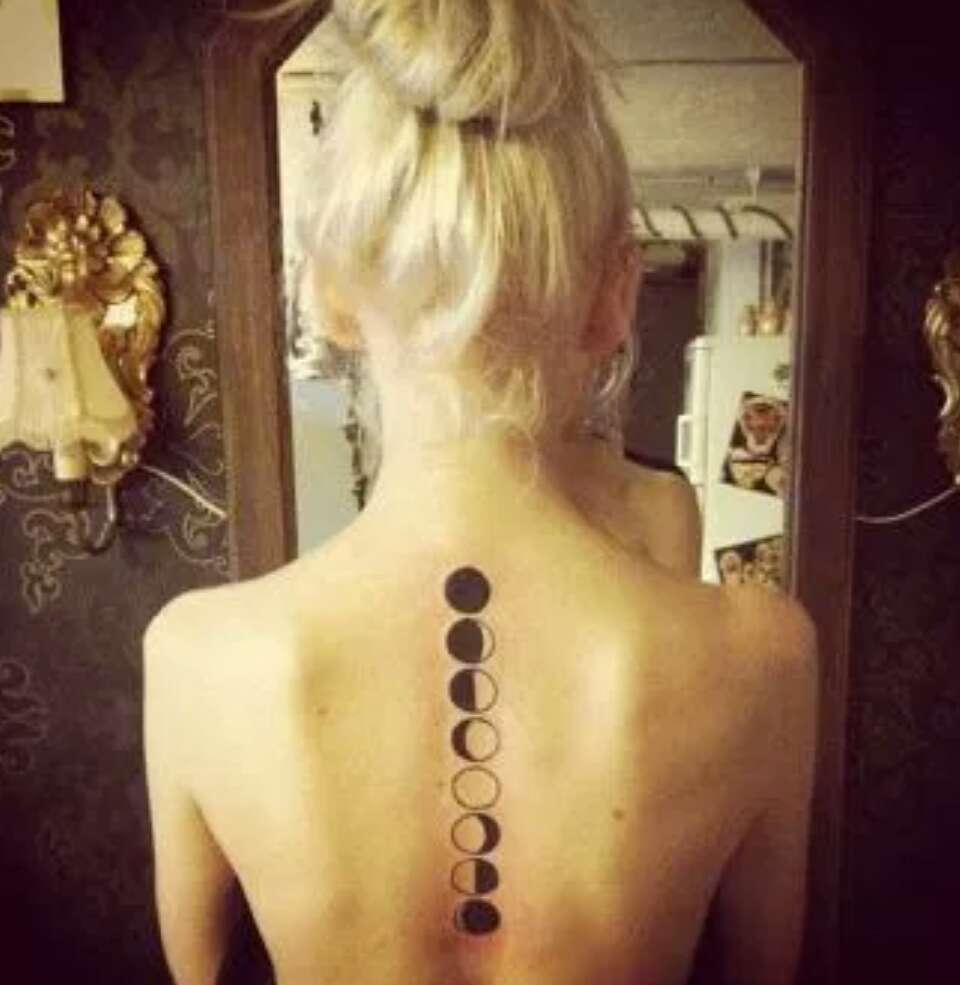 Spectacular Spine Tattoos !!!