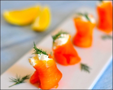 Smoked salmon and cream cheese parcels - 106kcal (445kJ)

-48g of smoked salmon cut into four even strips: 68kcal (286kJ)
-20g of medium fat soft cheese (5g per parcel): 36kcal (151kJ)
-2ml of lemon juice: 2kcal (8.4kJ)
Optional sprinkling of fresh dill(calories nominal)
(Preparation On Next Slide)