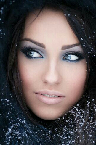 adorable winter makeup 