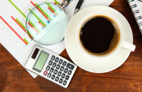 9. TO PREVENT MEMORY LOSS…
Dark roast coffee purchased in whole bean form is proven to be a richer source of antioxidants, which have been linked to lower Alzheimer’s risk, compared to light roast coffee beans.Whole beans retain the antioxidant properties longer when you grind them as you need them.