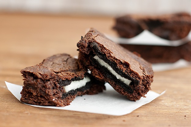 HOT FUDGE SUNDAE OREO COOKIES 