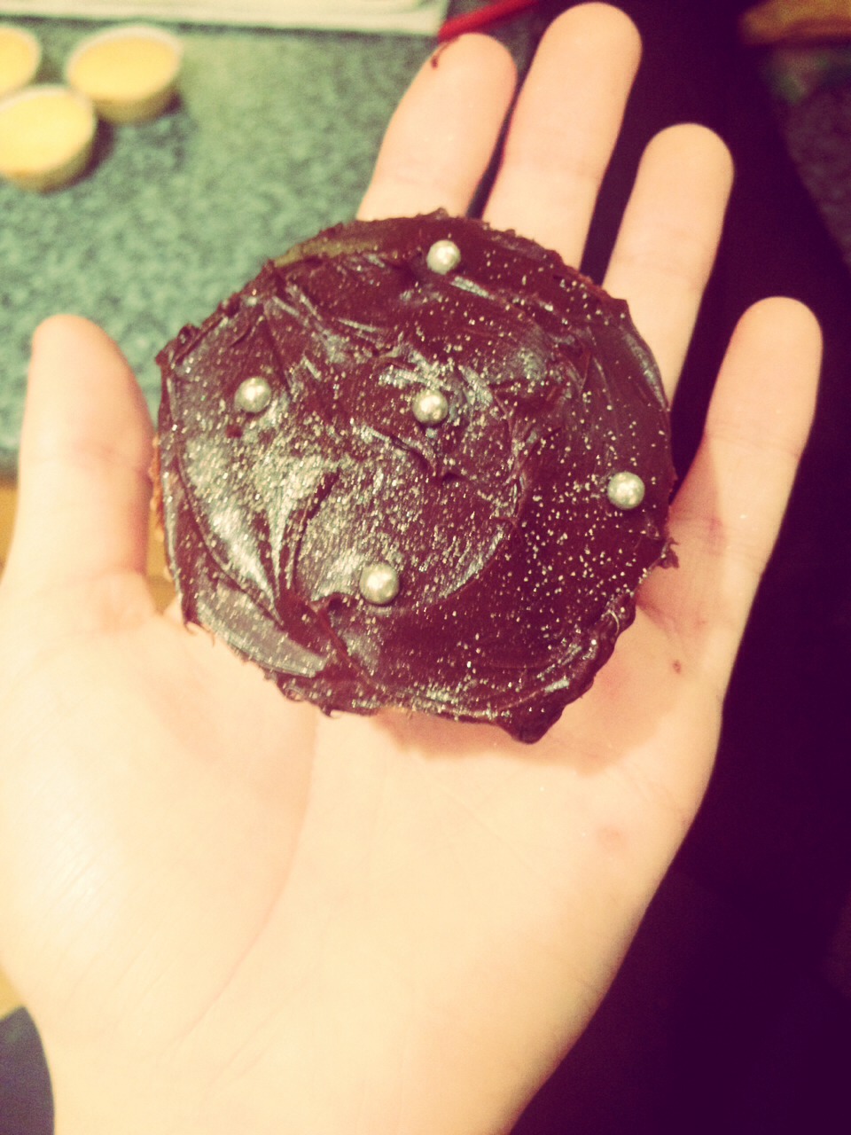 CHOCOLATE FUDGE CUPCAKES RECIPE