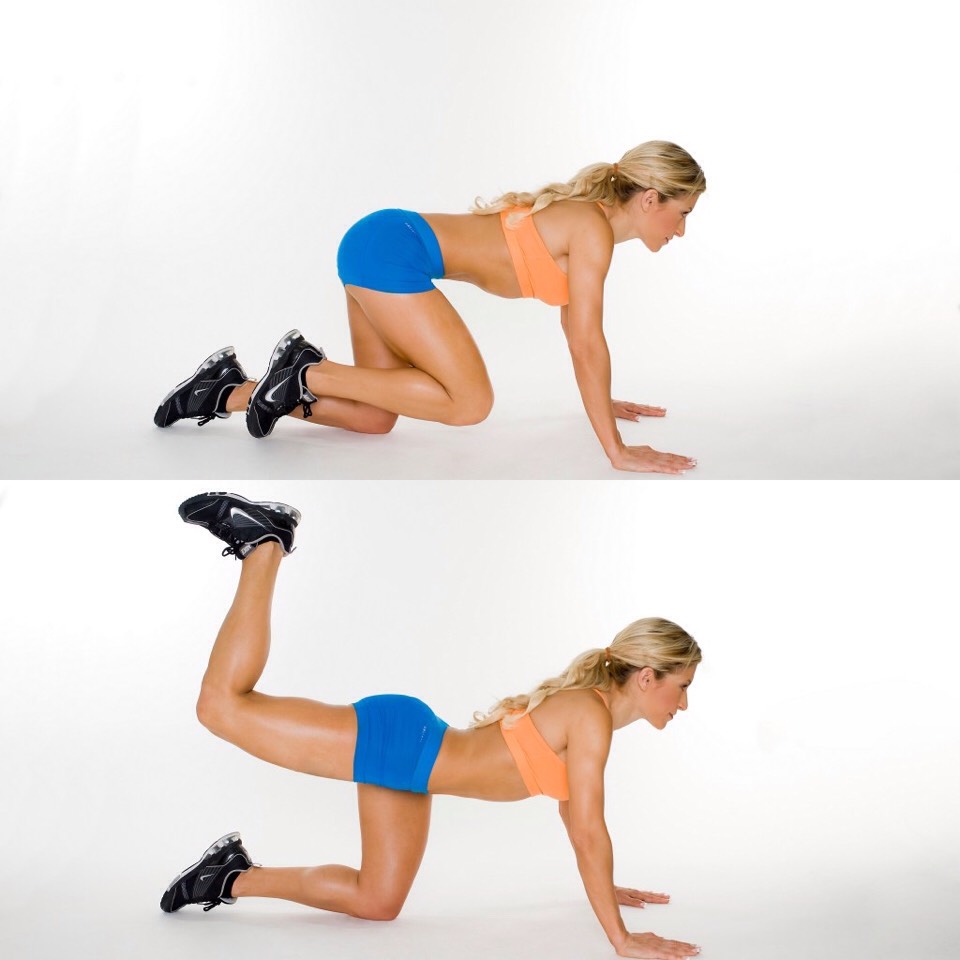 30 glute kickbacks on each side 💥