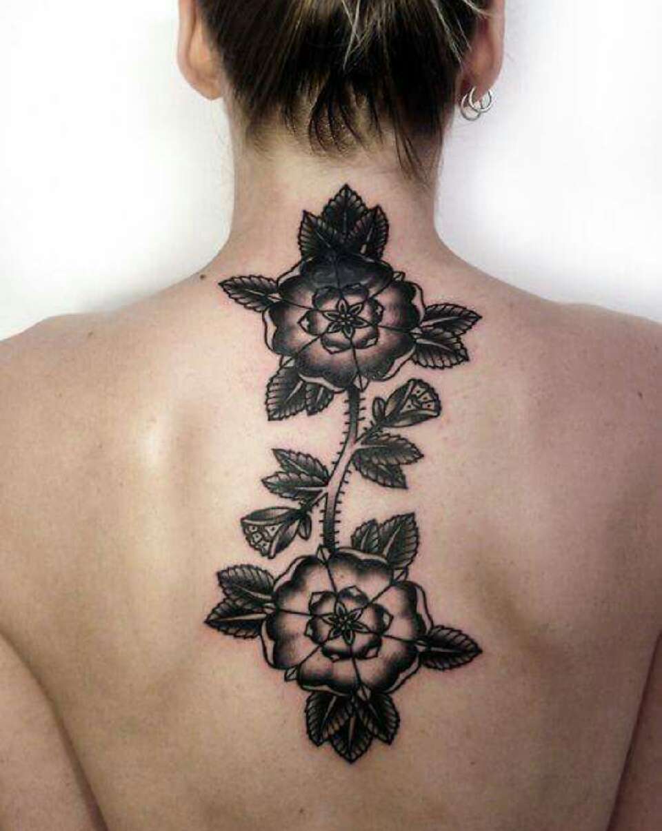 Spectacular Spine Tattoos !!!