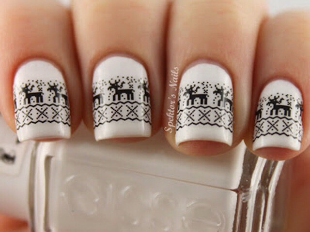Holiday-inspired Nail Art 🎄🎅🎁