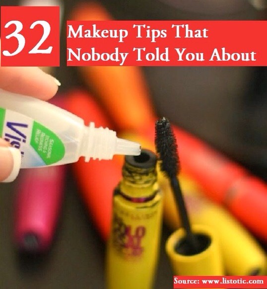 6. How To Fix Clumpy Mascara
Let’s face it, this happens to every tube of mascara over time. The problem is it dries out and then starts to form unattractive lumps. To help prevent this, don’t pump your mascara trying to get more on your wand; you’re basically pumping air into the tube causing it to