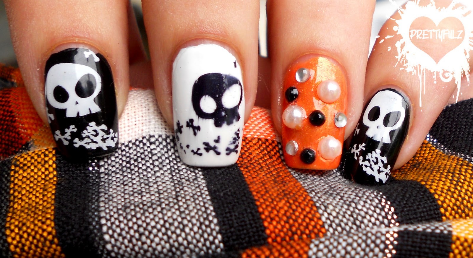 15 Different Halloween Nail Designs!