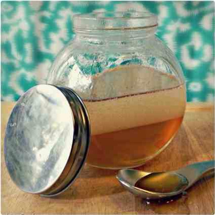 1. Coconut Oil Honey Hair Mask

Coconut oil and honey combine to make a mask that your hair won’t soon forget. The richness of the coconut oil, combined with the antibacterial nature of the honey give this a consistency that feels amazing while applying it, and leaves your hair feeling amazing.