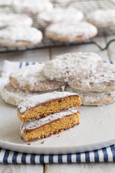 Muddy Buddy Cookies 😍🍪
http://www.cookingclassy.com/2013/08/muddy-buddy-cookies