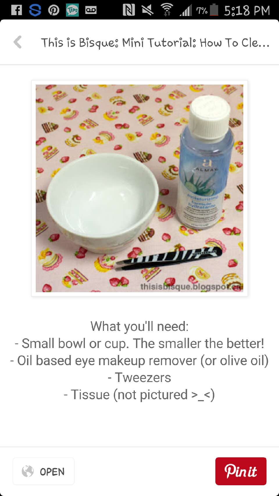 how to clean ur false lashes 