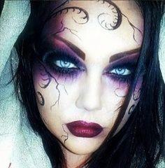 20 Creepy But Cool Halloween Makeup Ideas! #Halloweentip