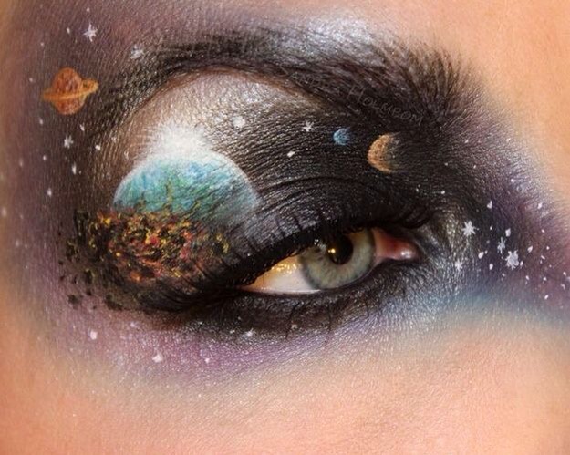 Inspirational Halloween Eye Makeup
