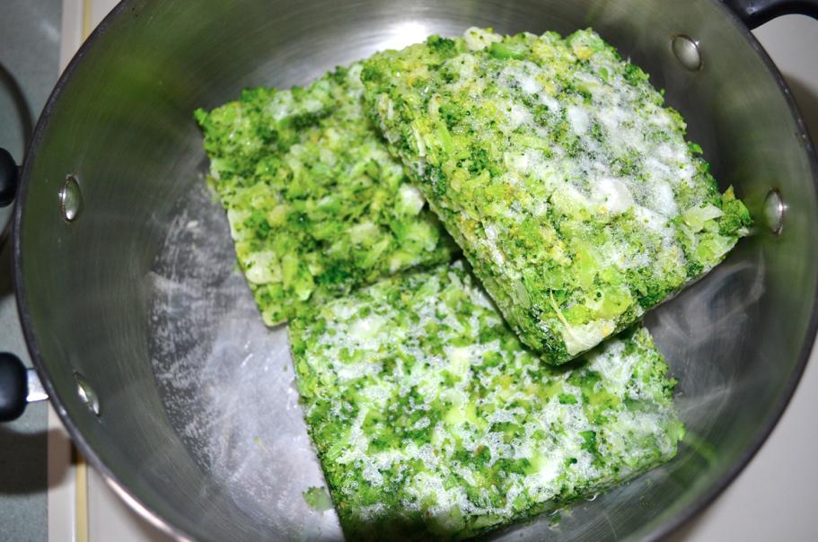 Directions:
1. Cook broccoli for five minutes and drain.
