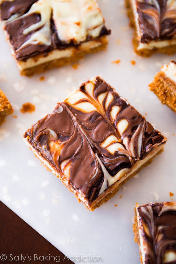 🍫🍥Nutella Swirl Cheesecake Bars! Delish! 🍫🍥