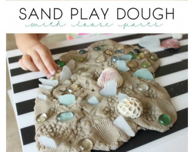 Bring home memories in a creative way with this sand play dough🐚
http://www.popsugar.com/moms/How-Make-Sand-Play-Dough-23914969