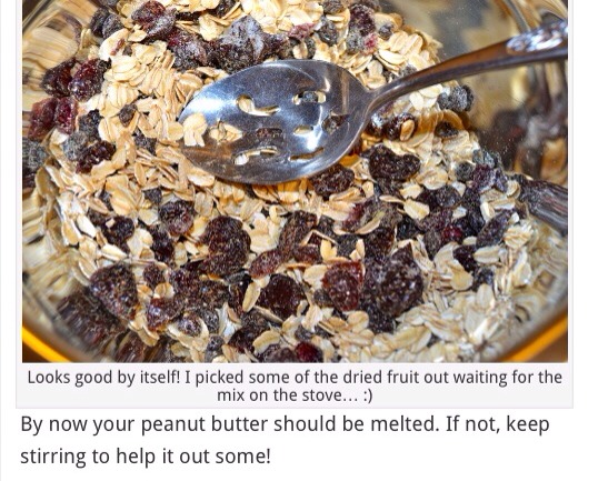 Red Sky Food: Clean Eating Granola Bar. Looks pretty simple to make! 