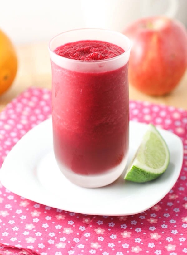 Use beets
Beets are known to be one of the best detox veggies for the liver out there. They’re high in anti-viral properties and contain a huge amount of antioxidants to support your liver and your blood. They have also been shown to help increase oxygen flow in the body.