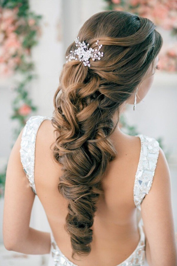 Unique Wedding Hairstyle 😍