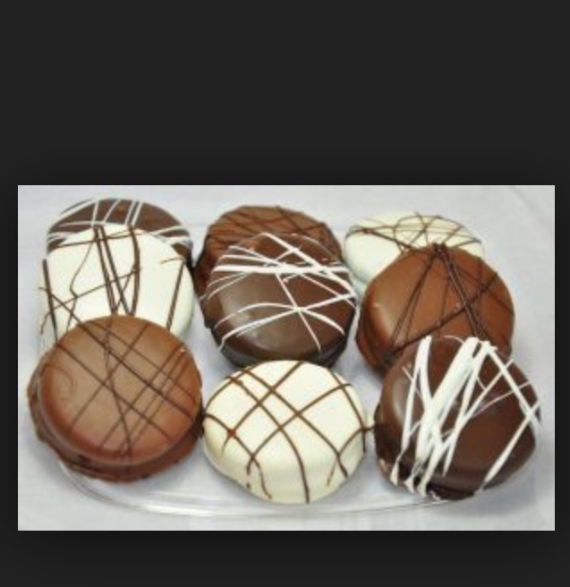 Chocolate dipped Oreos 