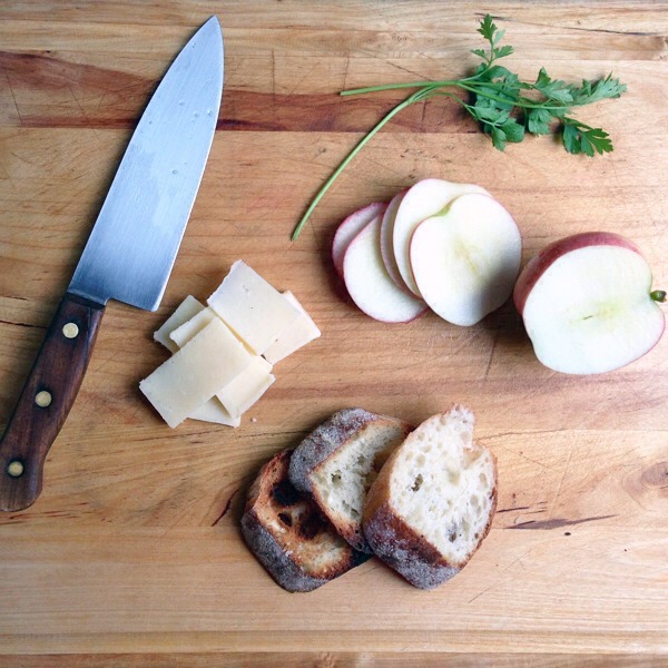 Cheddar and Apple Prep

For these crostini, you'll need sliced baguette toasts, apple slices, sliced cheddar, and minced parsley. Select a good cheddar with a creamy texture and robust flavor. I loved the Cabot cheese I picked up at my local Target!