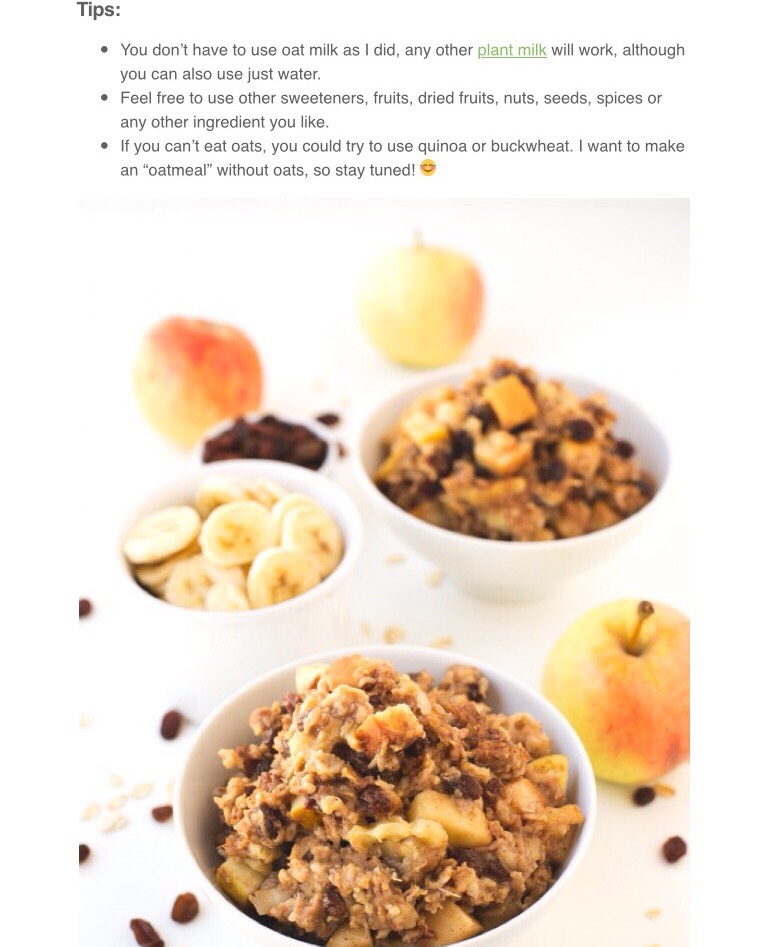 Apple Pie Baked Oatmeal 