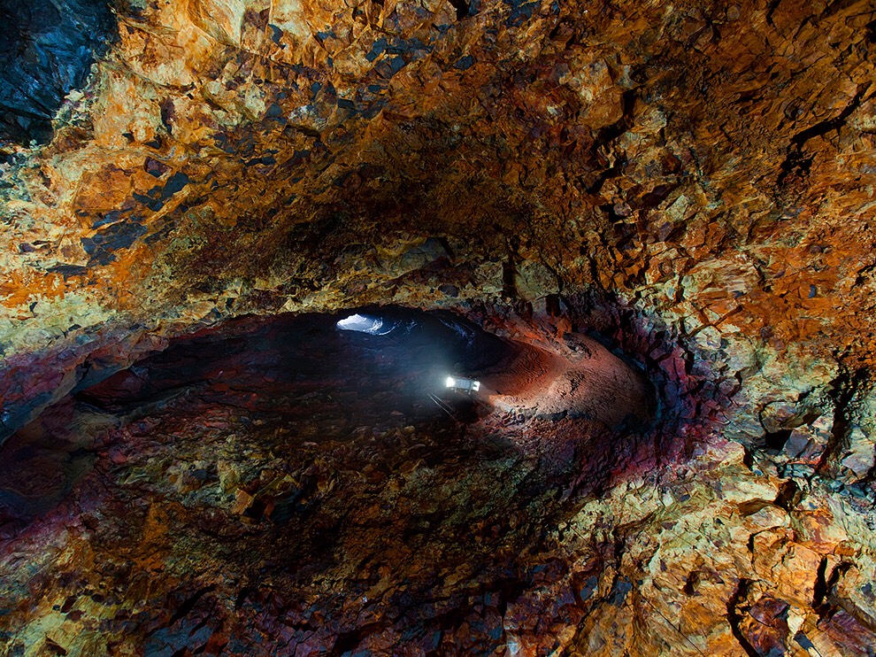12. Inside Iceland's Thrihnukagigur Volcano 