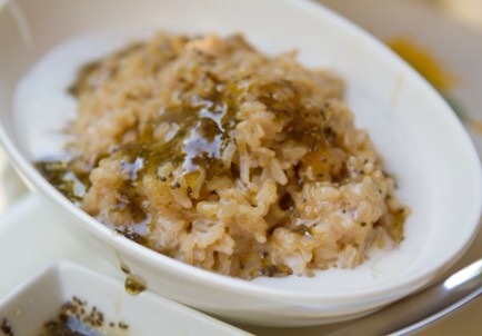 Coconut Milk Brown Rice Pudding with Carmel
Rice pudding is a comfort food that I often remember my mom making when I was growing up. This is a great dairy-free rice pudding recipe that you can make on your stove top.