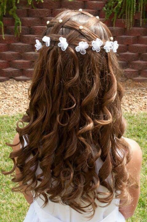 20 Pretty Hair Styles for Your Little Girl