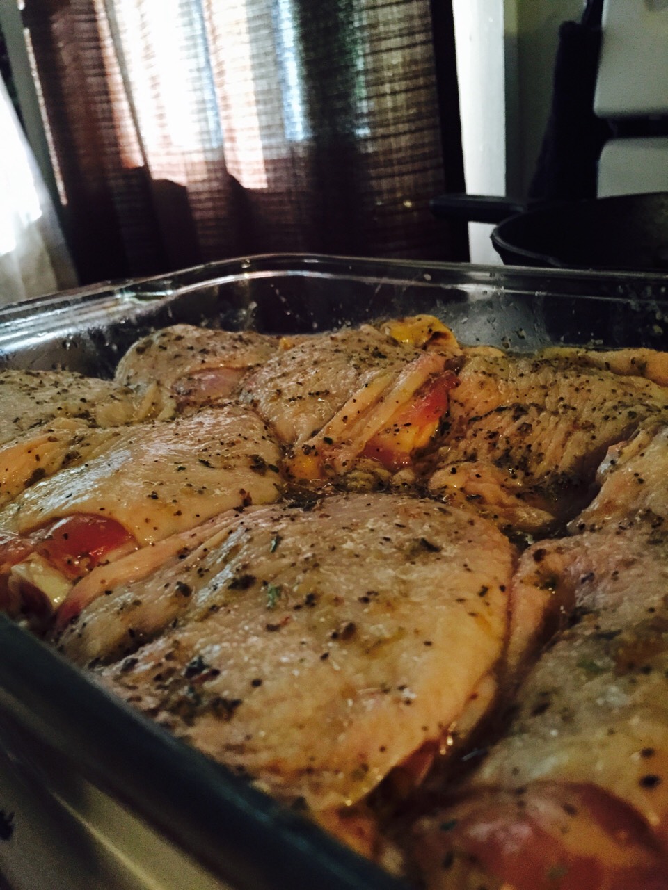 Easy Skillet Spanish Style Chicken In Tomato And Onion Sauce