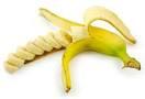 1.Cut banana into 1/2 inch even slices.