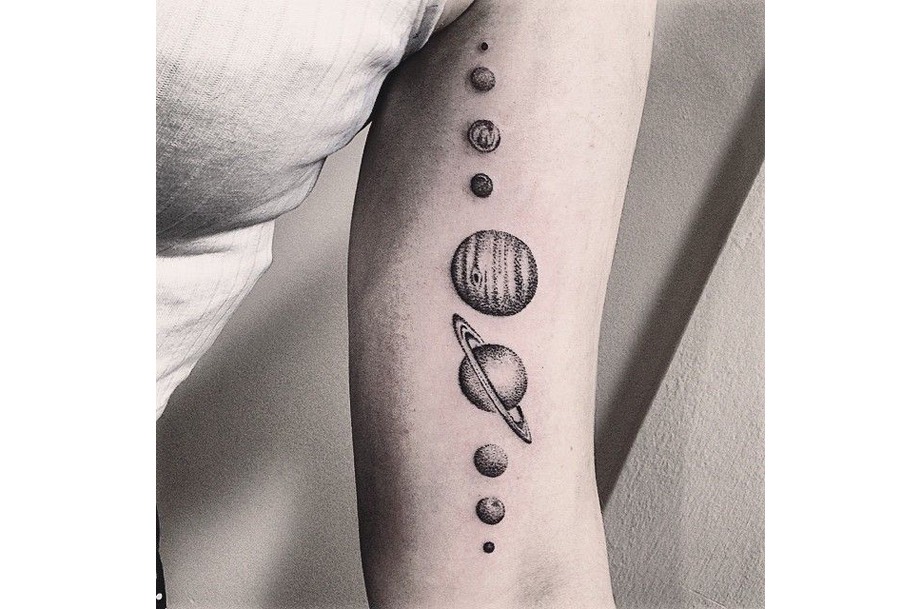 Minimalist Tattoos 