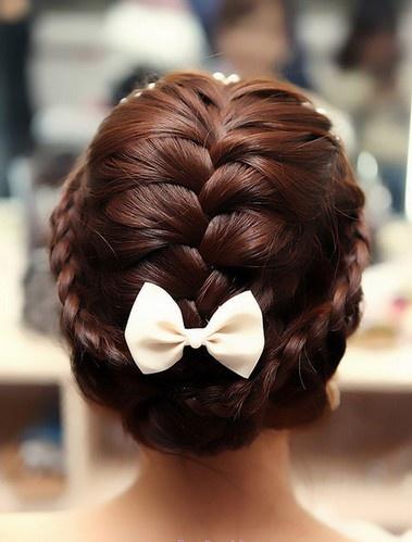 this is really cute!!!! go to www.whimp.com for instructions on how to do it