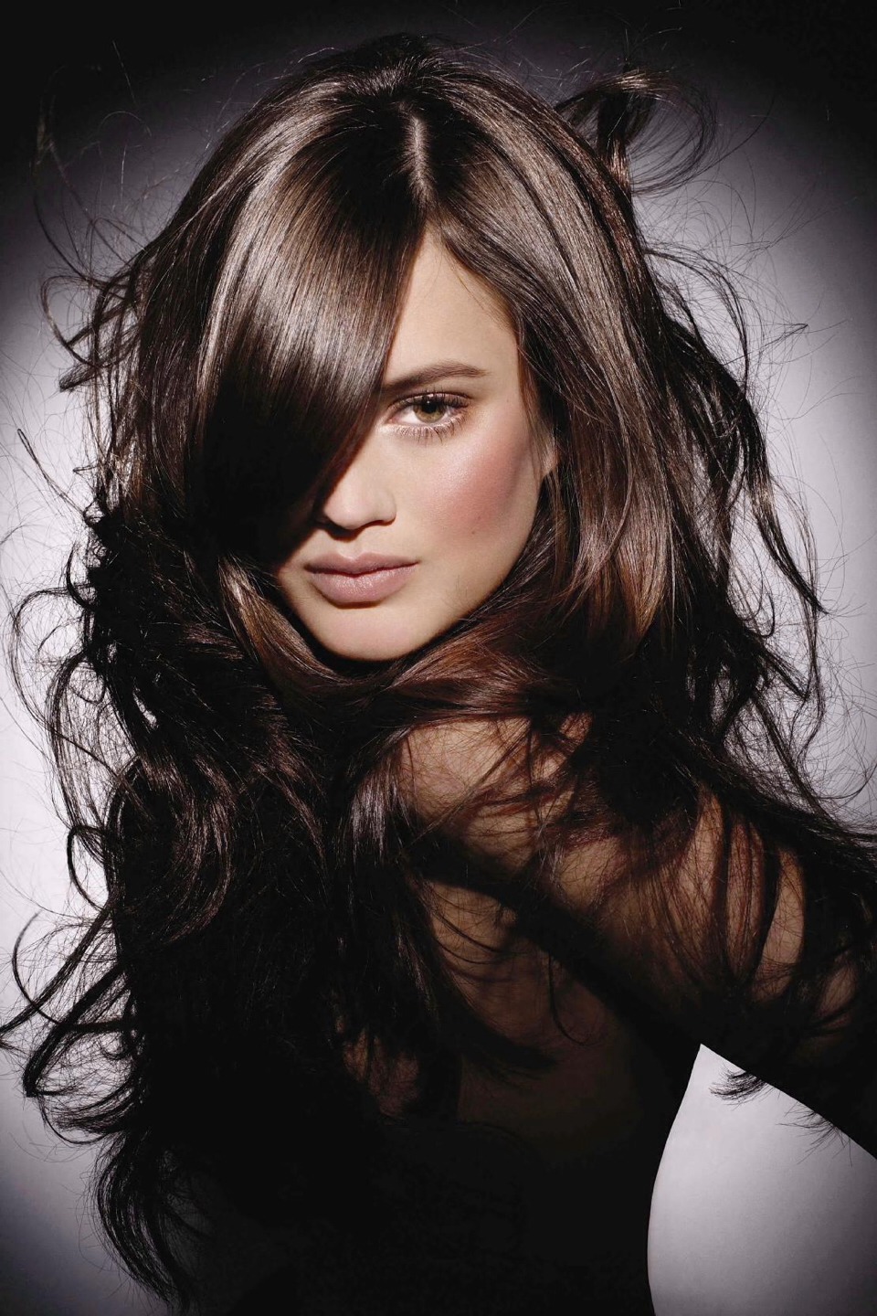 Beautiful hair 

Do you have dry, damaged hair, then take some fish oil, fish oil helps give you beautiful hair.