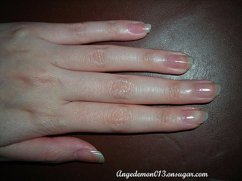 Add more clear coat to your nails every other day to keep it fresh