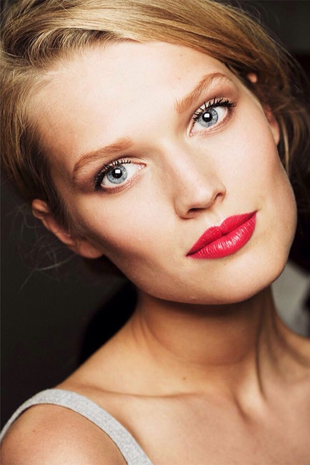 Eyes And Lips