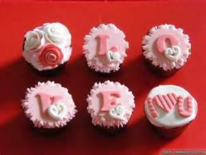 "Some Pretty Amazing Valentine Cupcake Ideas"