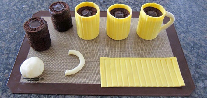 Beer Mug Cupcakes! 