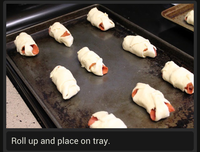 SUPER EASY YUMMY PIZZA ROLL UPS! Mmmmmm! 🍕🍕🍕🍕😛😄
