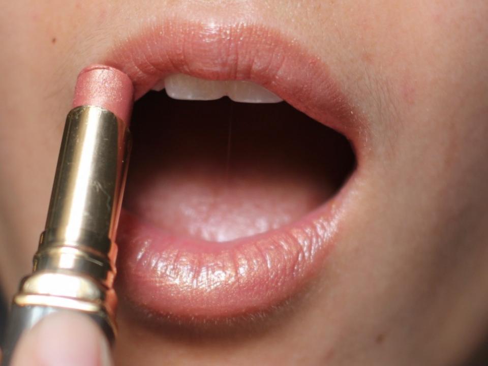 Apply a Chapstick with natural moisturizers, like Shea butter or coconut oil, and sunscreen daily. If you’re wearing a lip color, avoid cheap, drugstore lipsticks that can dry out your lips. Look for lipsticks that include vitamins and natural moisturizers for hydration and nourishment.