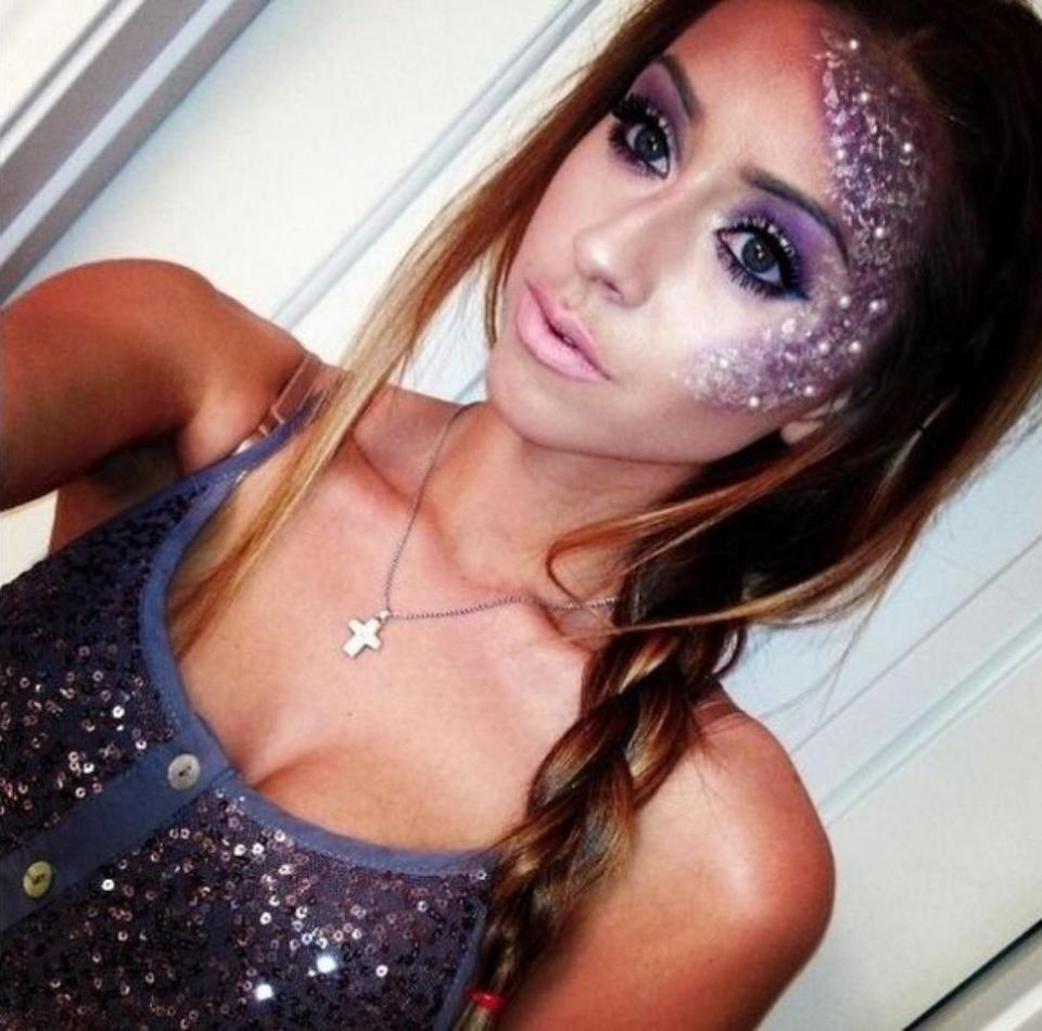 22. Let your face sparkle by decorating one of the sides with shiny beads and match it with purple eyeshadow and pink lipstick.