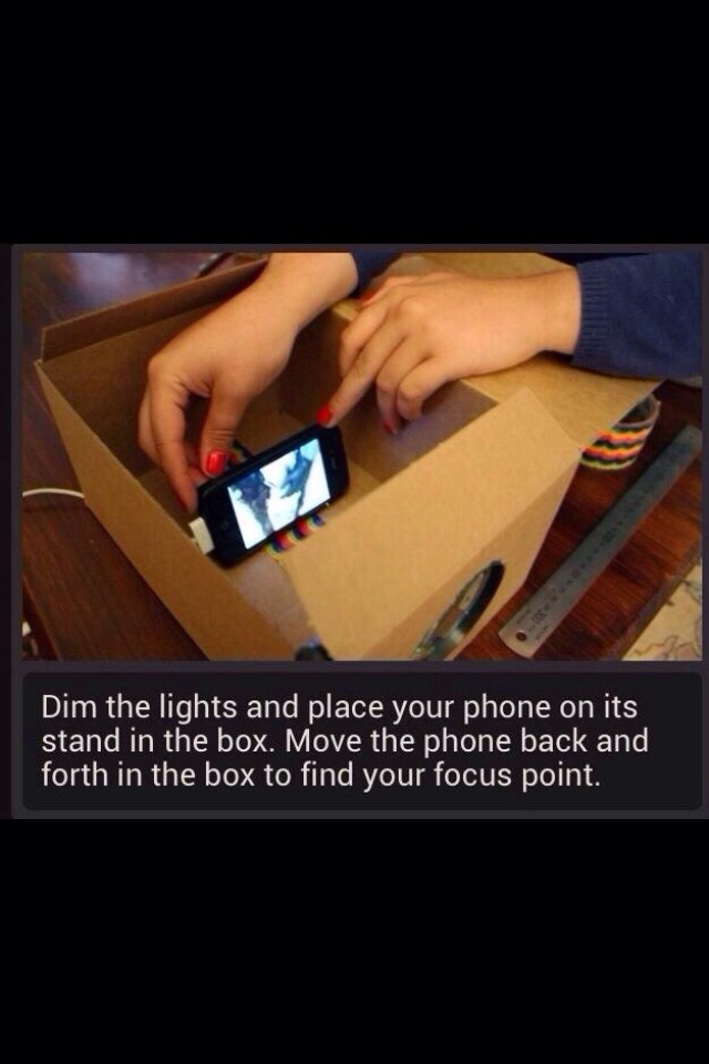 Make Your Own Movie Projector ! 🎥