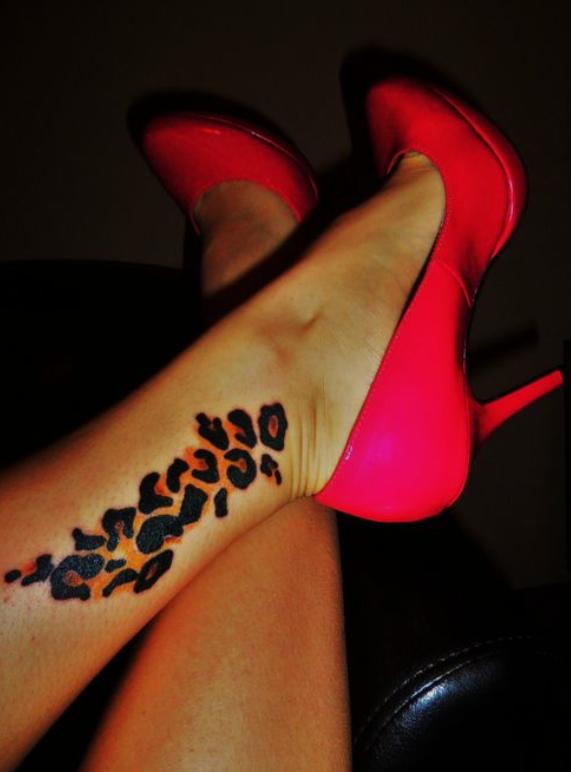 Beautiful Leopard Print Tattoos For Women!!