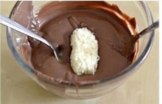 Super Simple 3 Ingredient Yummy Mounds! 😋