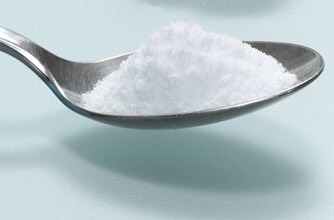 Then add a teaspoon salt to the mixture and stir making sure to mix it as best as you can. Note: water and oil can't mix properly so just try and spread the oil as best as you can