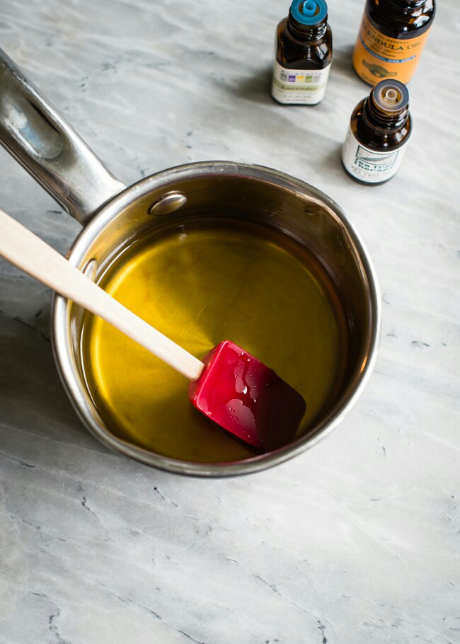 Homemade Bug Bite Balm