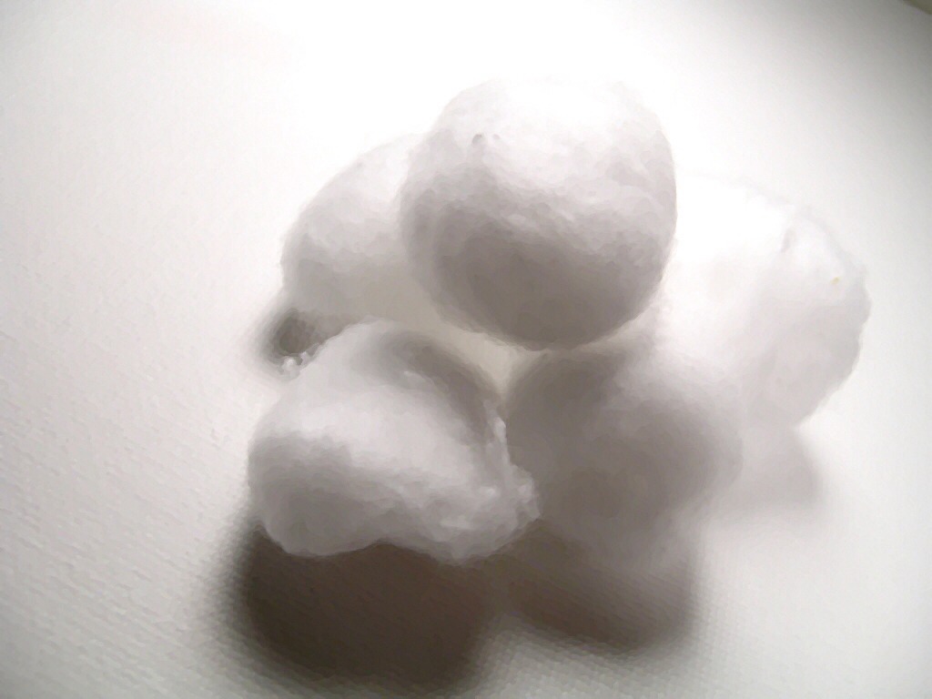 If you soak a cotton ball with vinegar, then put it on a bruise to make it disappear 