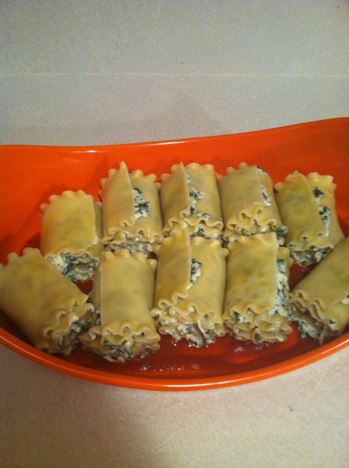 How To Make Meatless Lasagna Rolls! 